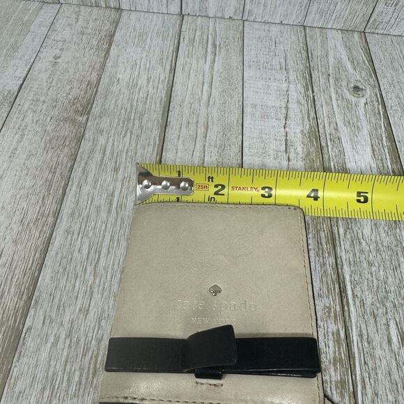 Kate Spade Ivory Black Bow Fold Up Mini Wallet Card Holder ID Case Snap Close - Picture 12 of 12